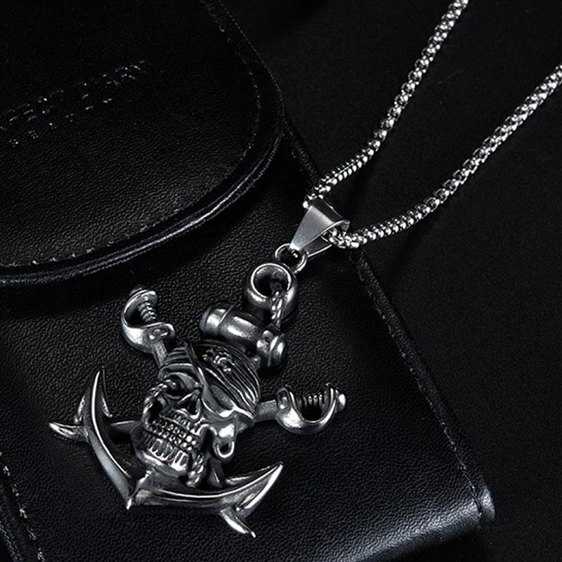 Men's Vintage Pirate Skull Necklace 23014299YM