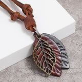 Vintage Leaf Leather Simple Necklace 24976374YM